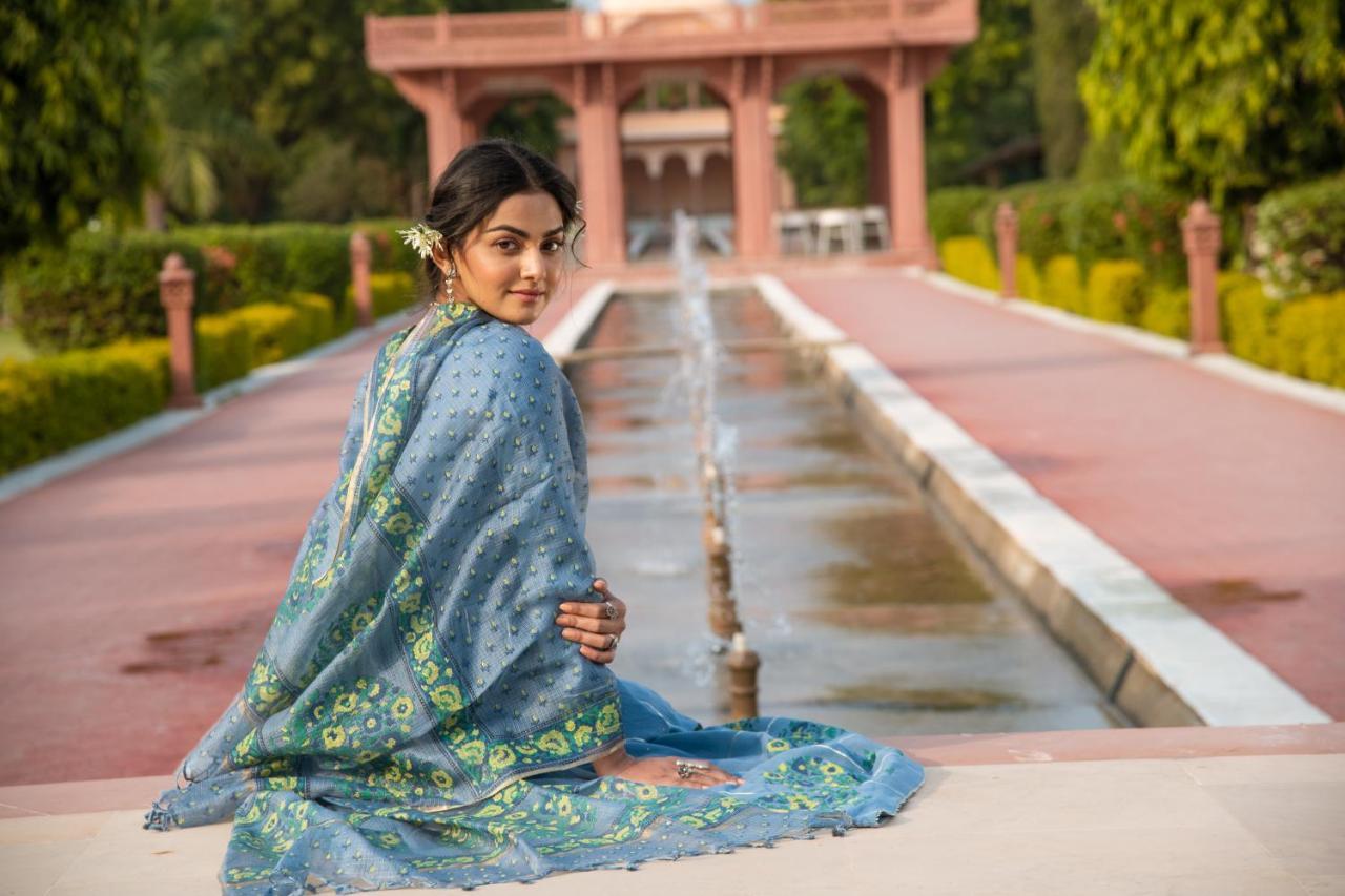 Umaid Palace - A Lakeside Heritage Palace Resort Near Jaipur Close To Bhangarh & Chand Baori Stepwell Abhaneri Dubbī المظهر الخارجي الصورة