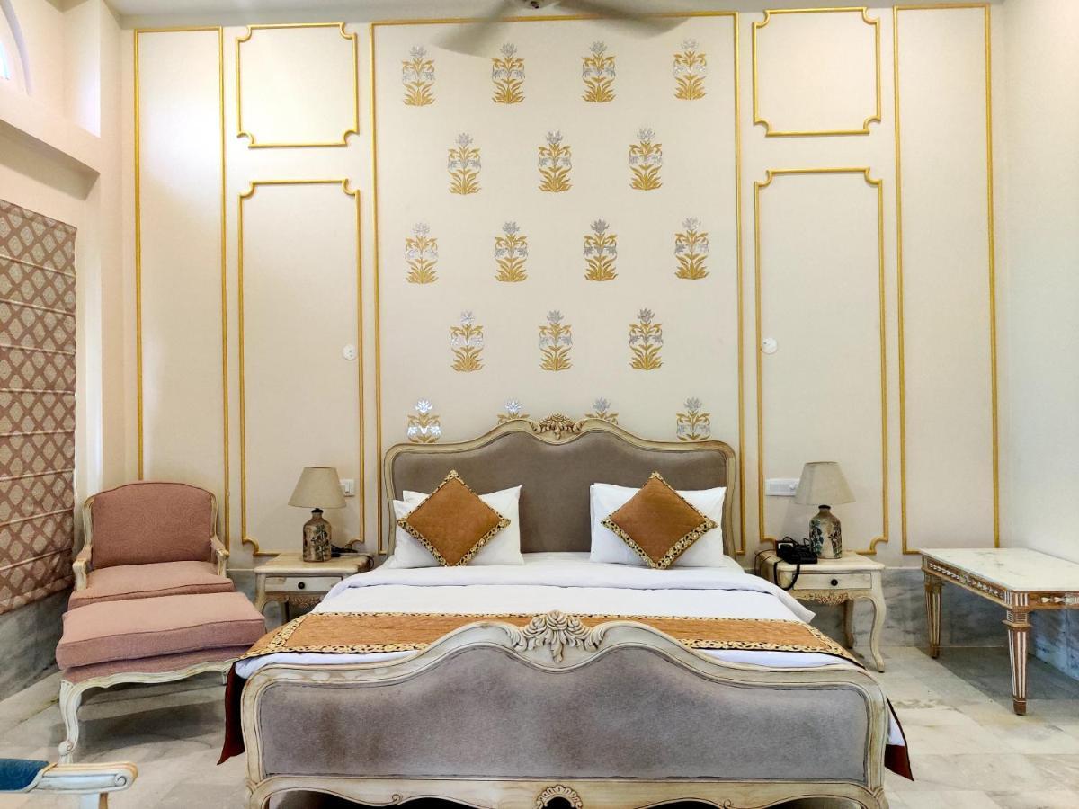 Umaid Palace - A Lakeside Heritage Palace Resort Near Jaipur Close To Bhangarh & Chand Baori Stepwell Abhaneri Dubbī المظهر الخارجي الصورة